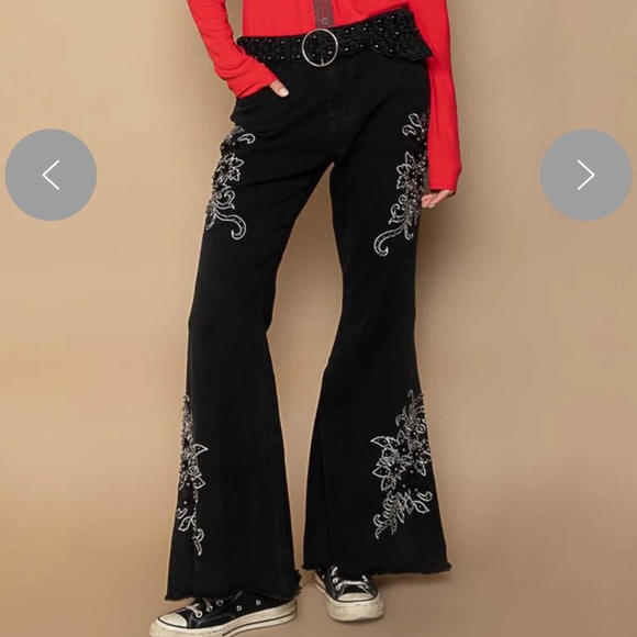 POL Embellished and Embroidered Flare Jeans NWOT - Picture 6 of 6